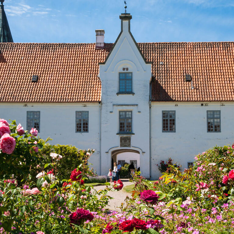 Bosjökloster Castle & Gardens