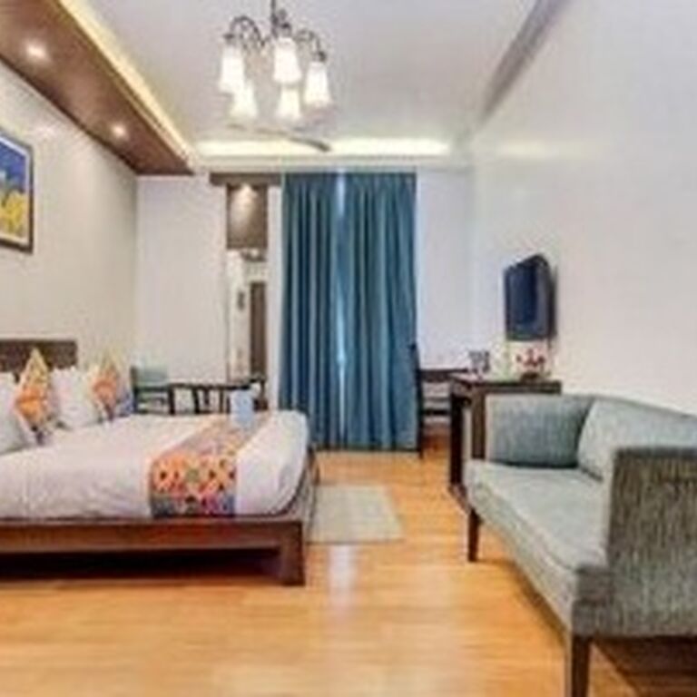 Indian Hotel Center