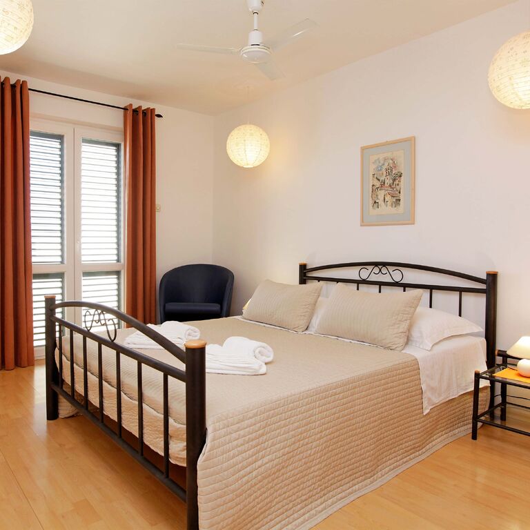 Apartments Mel