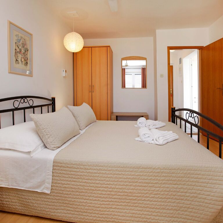 Apartments Mel