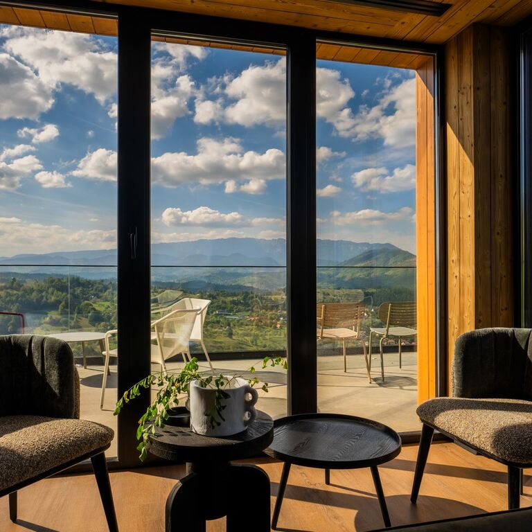 THE PINES BUCEGI LODGE