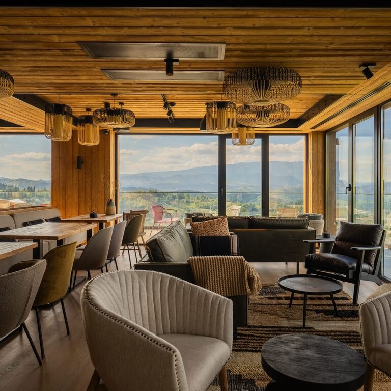 THE PINES BUCEGI LODGE