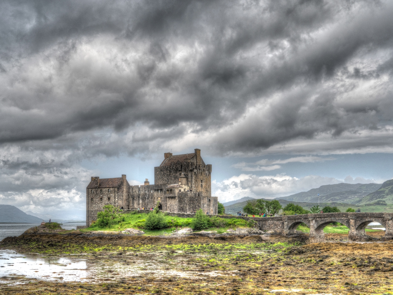 Grant Driving Tours; Scotland