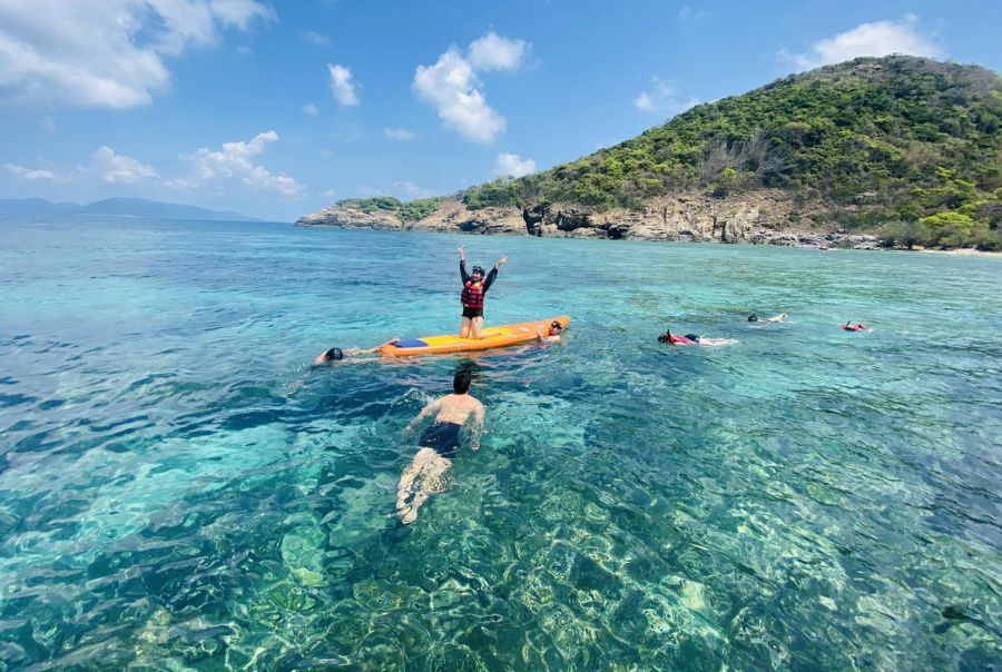 Snorkeling Turtle Release Tour