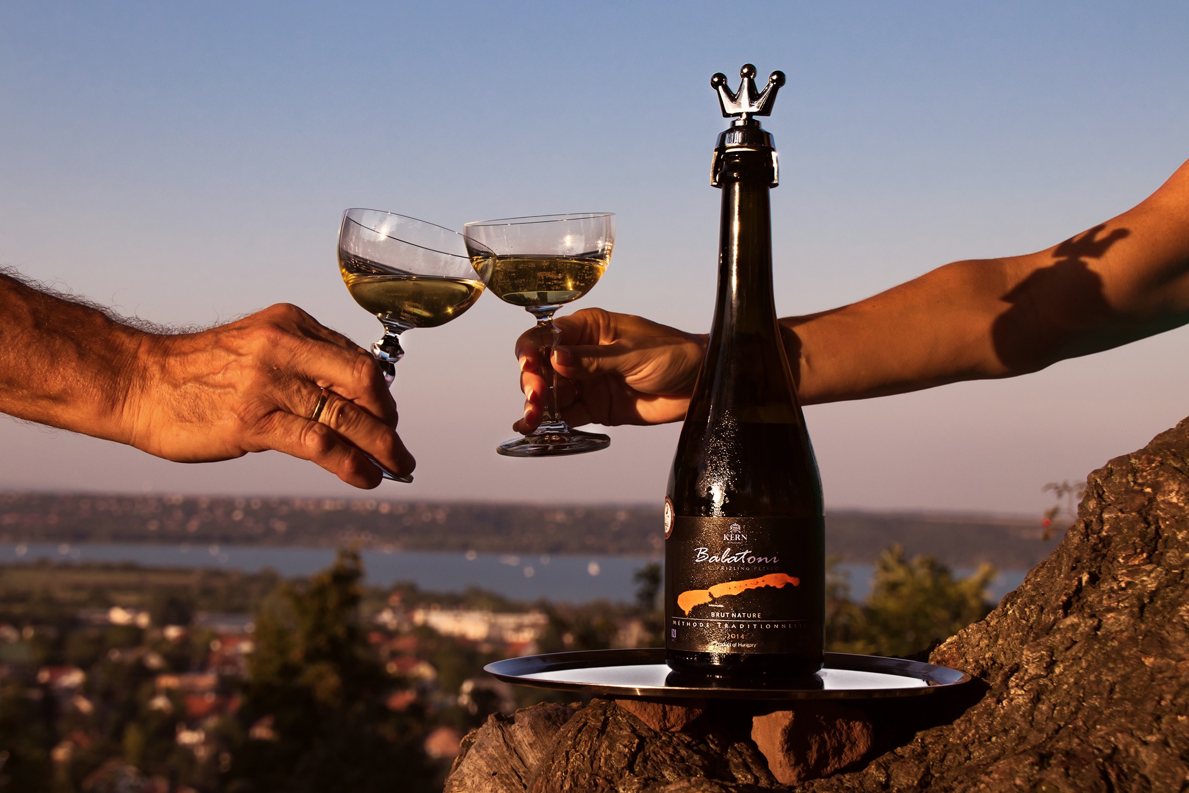 KERN-BOR ÉS PEZSGŐHÁZ KFT.