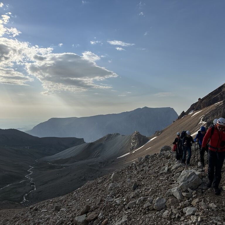 Bazarduzu Climbing