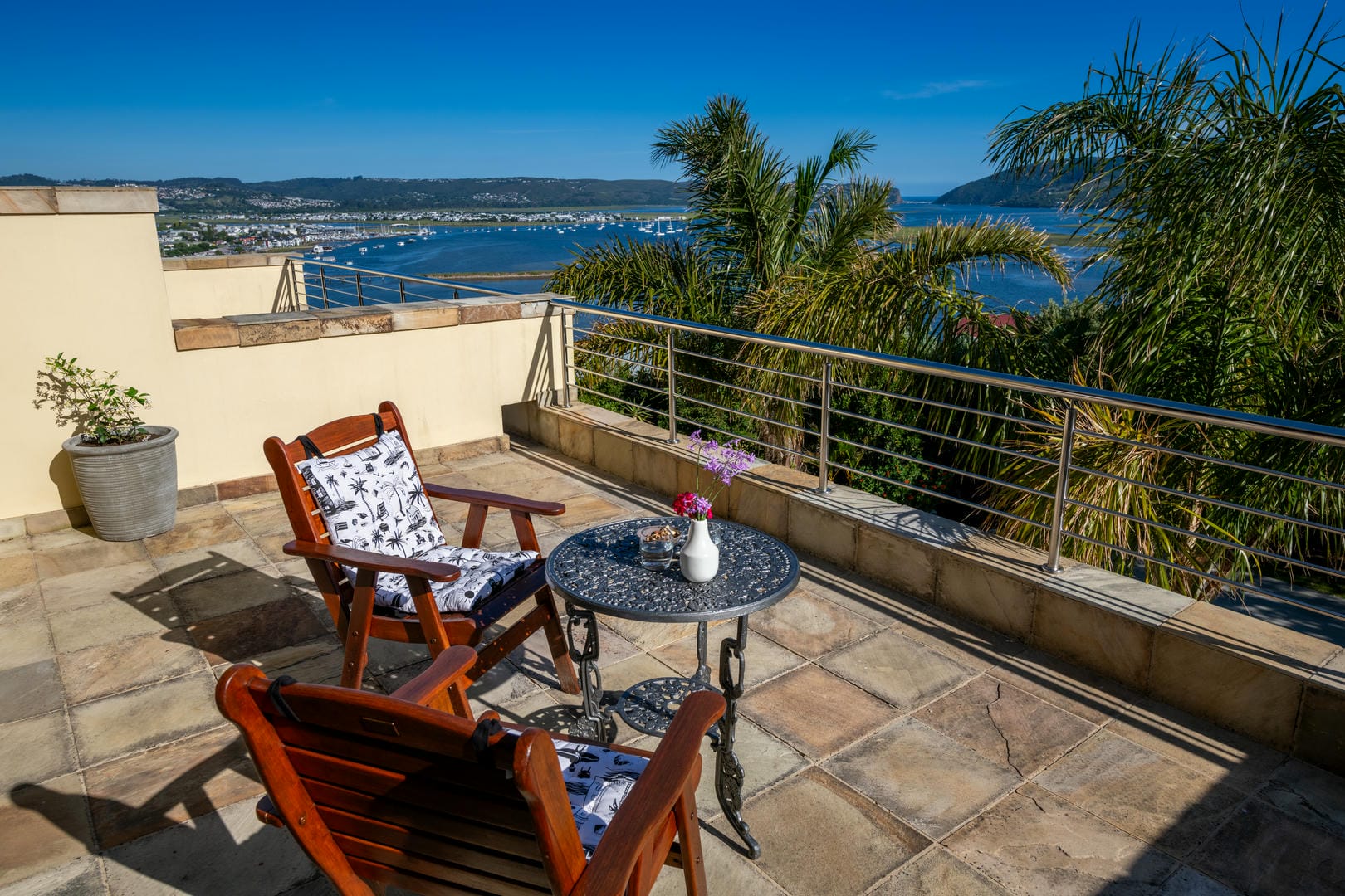 Guesthouse The Lazy Lion