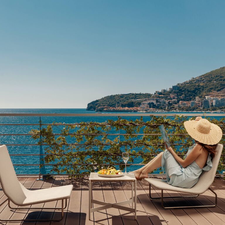 Dukley Hotel and Resort