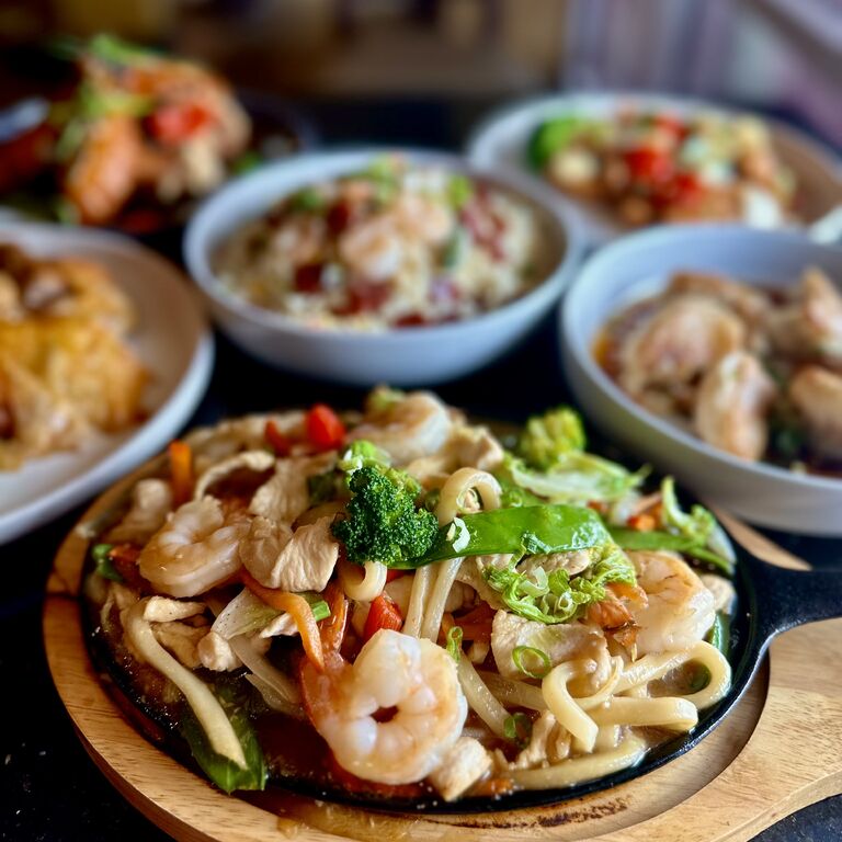 Silk Asian Kitchen and Bar