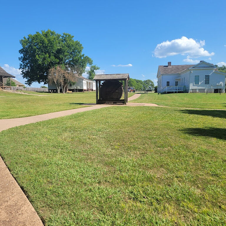 Fernland Historical Park