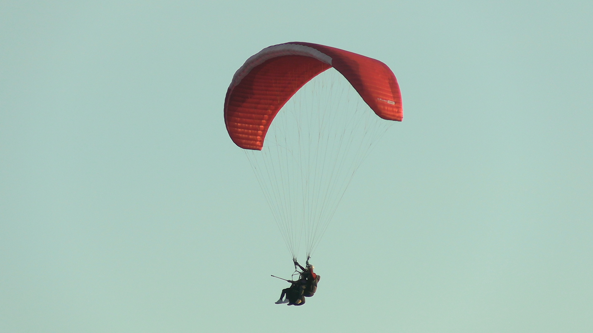 HIGH 5 PARAGLIDING