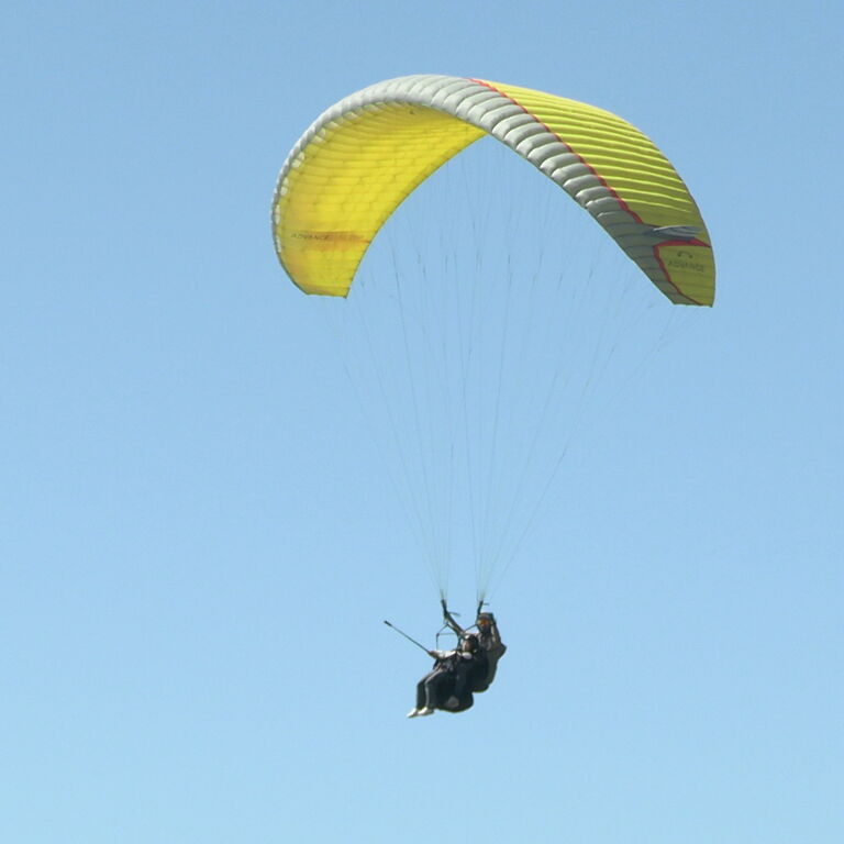HIGH 5 PARAGLIDING
