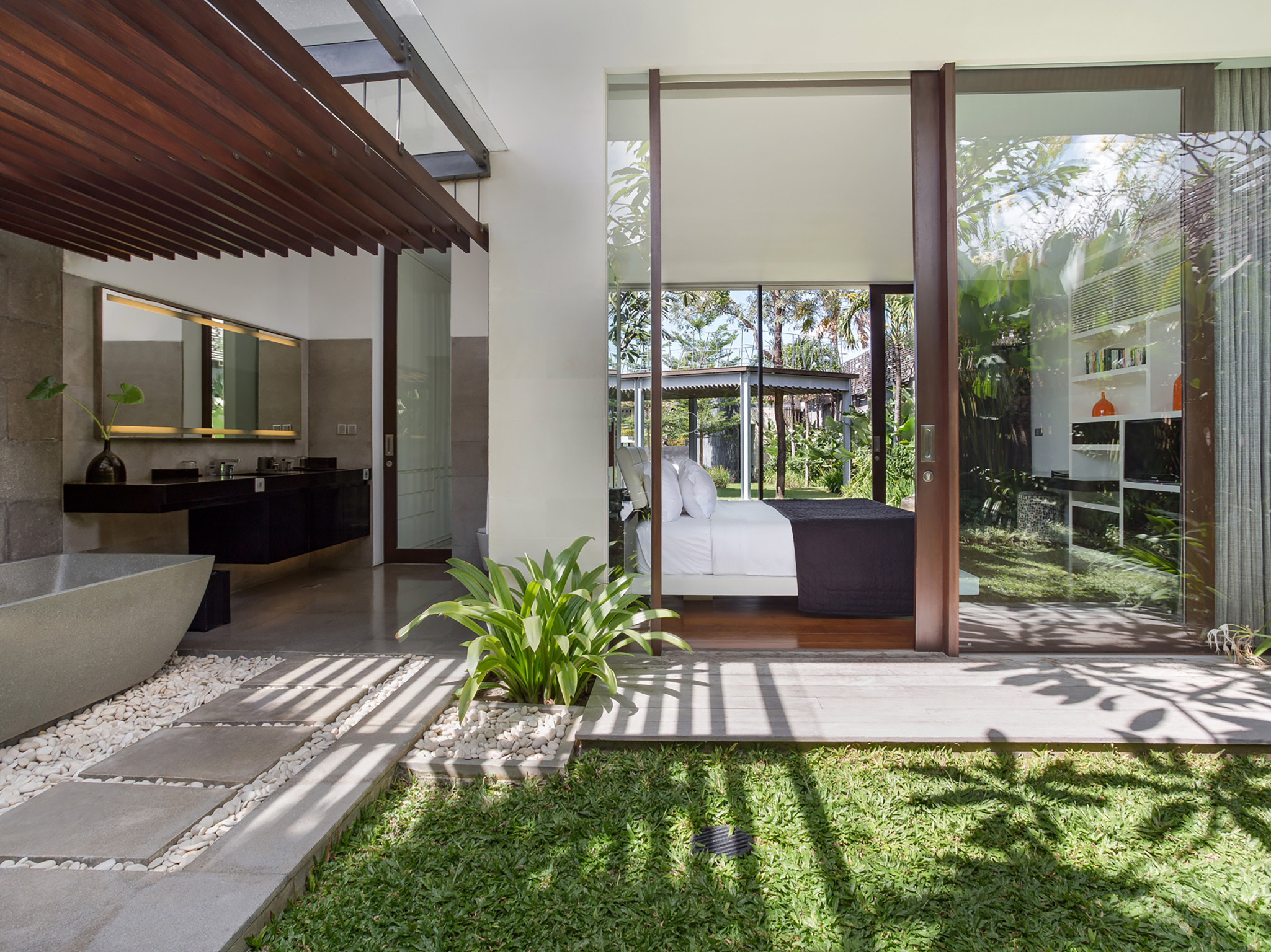 Villa Issi Seminyak Bali