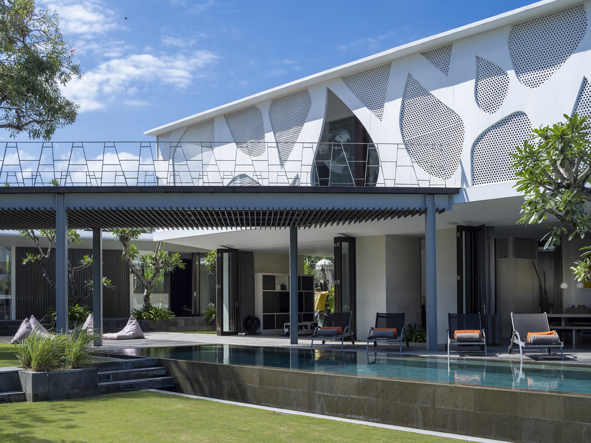 Villa Issi Seminyak Bali