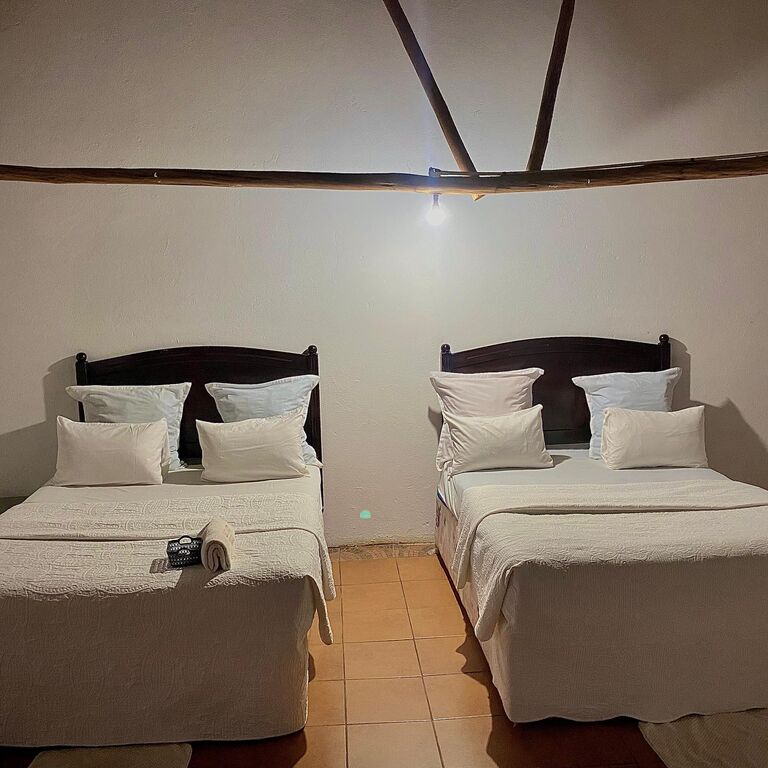 Eagles Nest Lodges