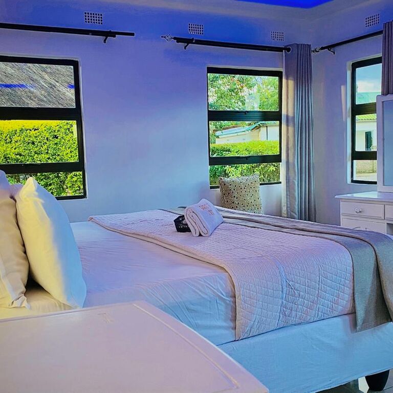 Eagles Nest Lodges
