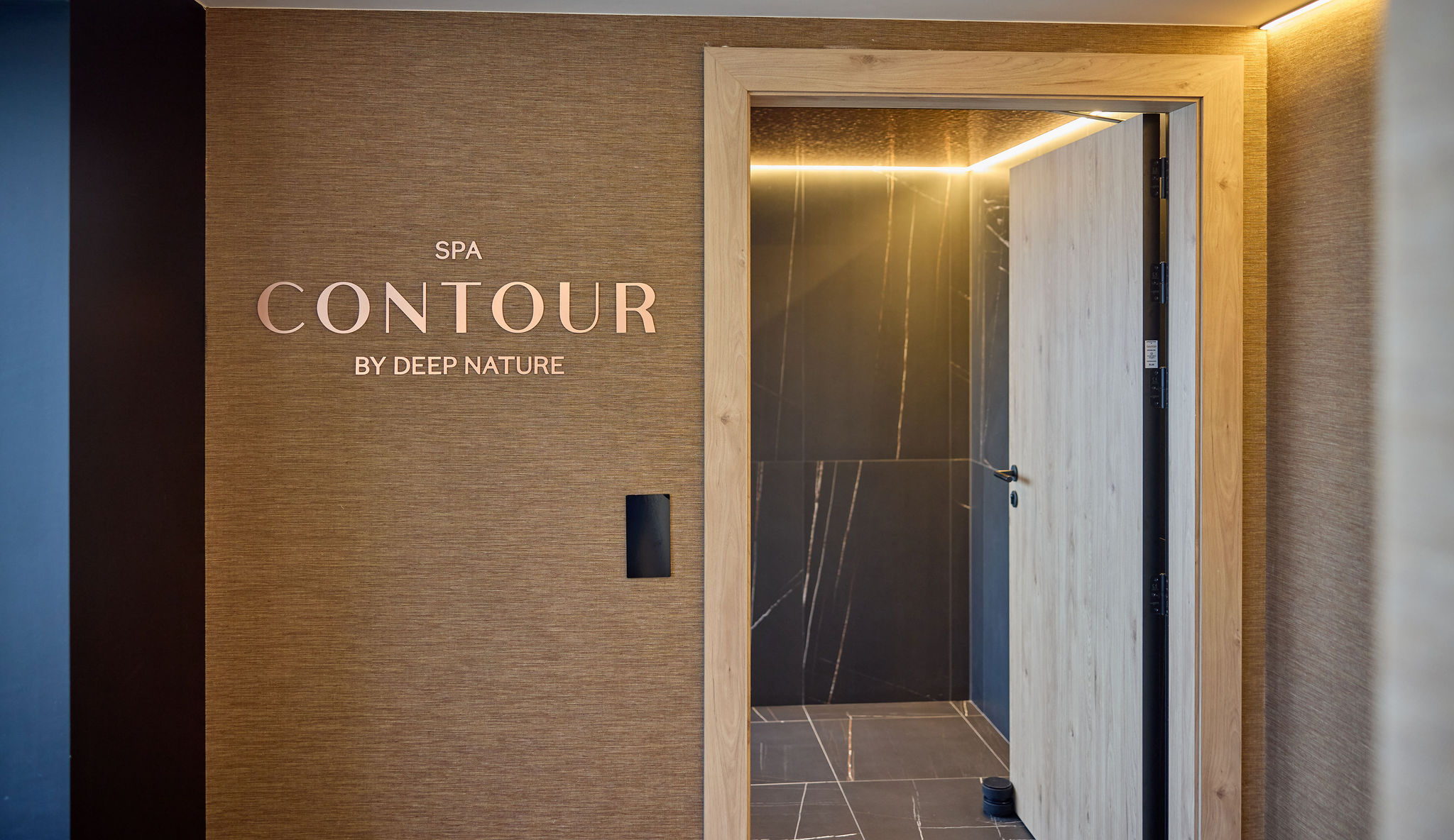 Contour Spa by Deep Nature