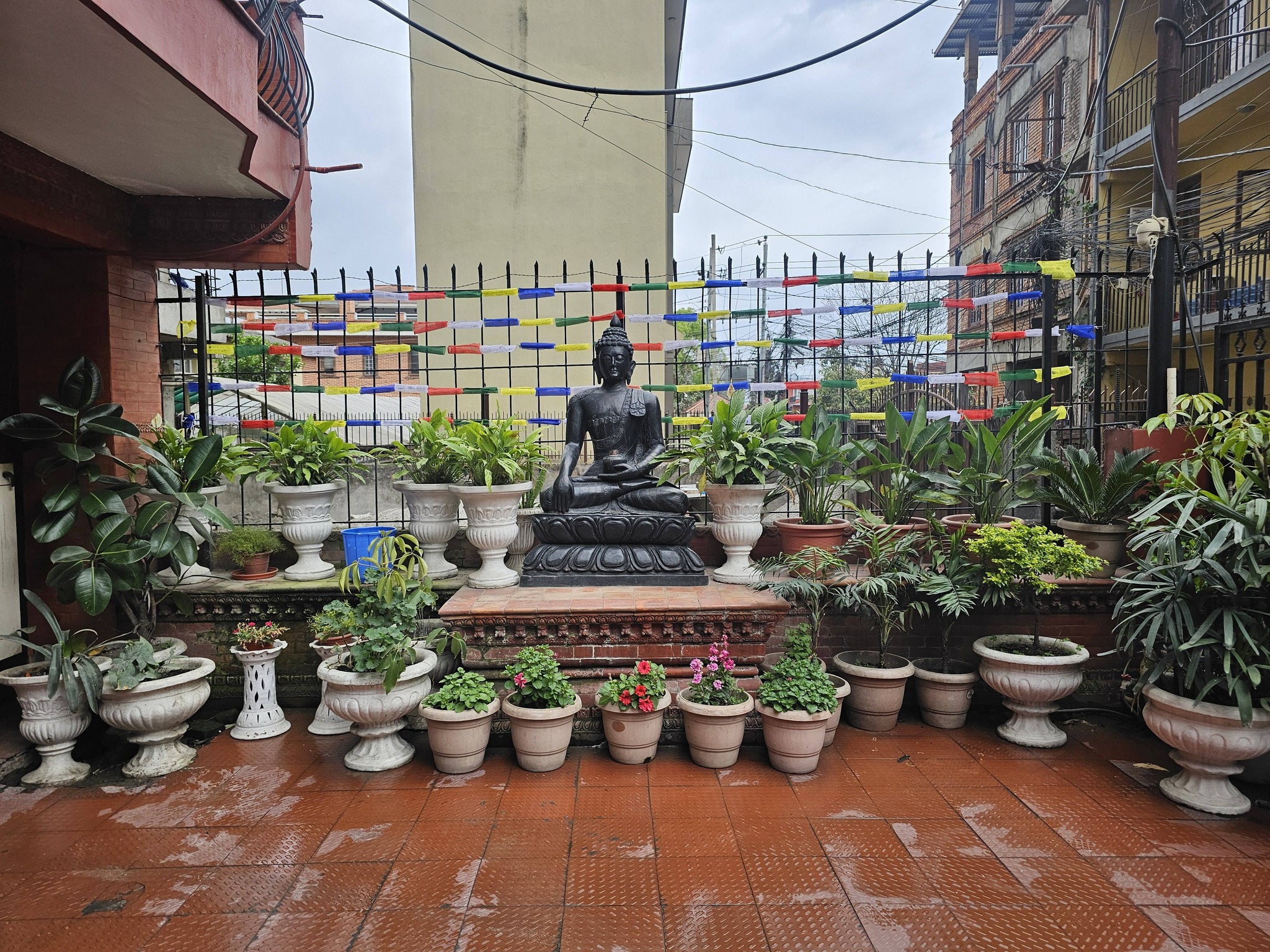 Sagarmatha Apartment Bed & Bre