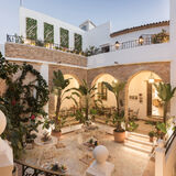 La Casona de las Flores