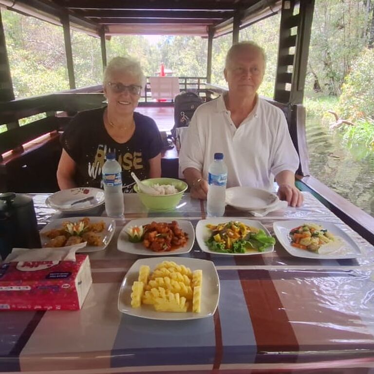 House boat tour