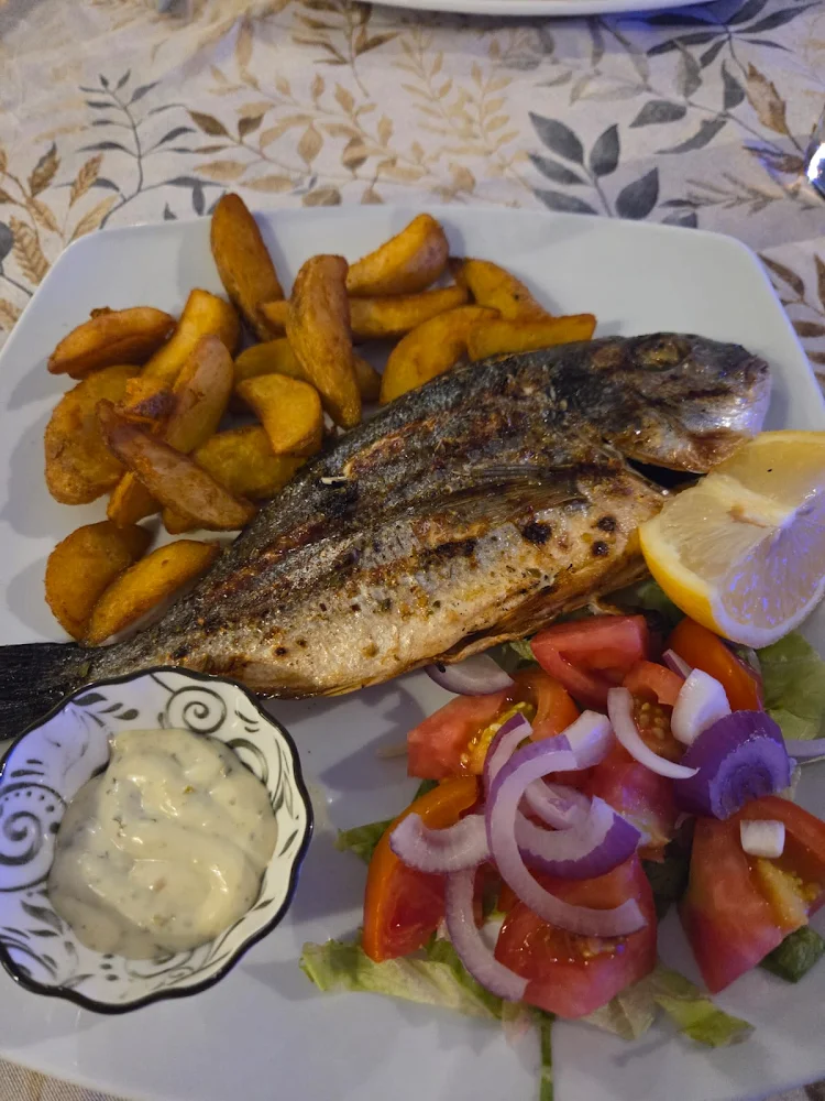 Grill house stefanos snack bar