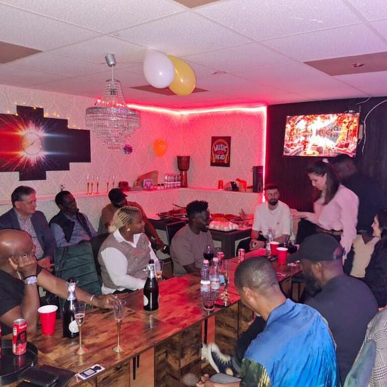 KINGSON KITCHEN & LOUNGE
