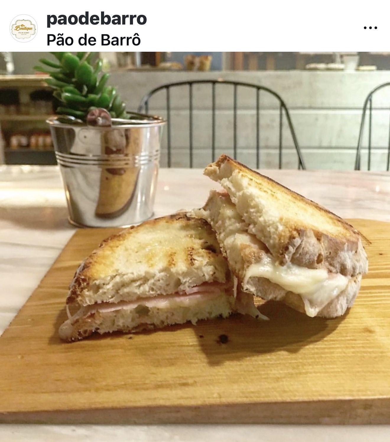 Pão de Barrô