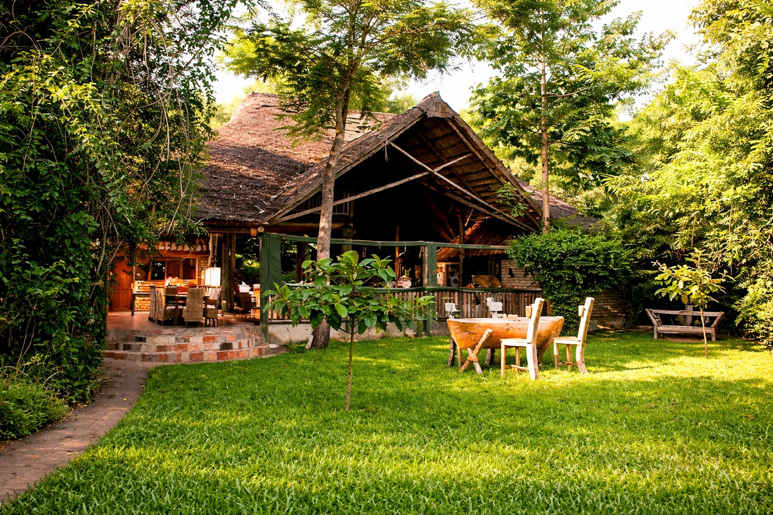SELOUS KINGA LODGE