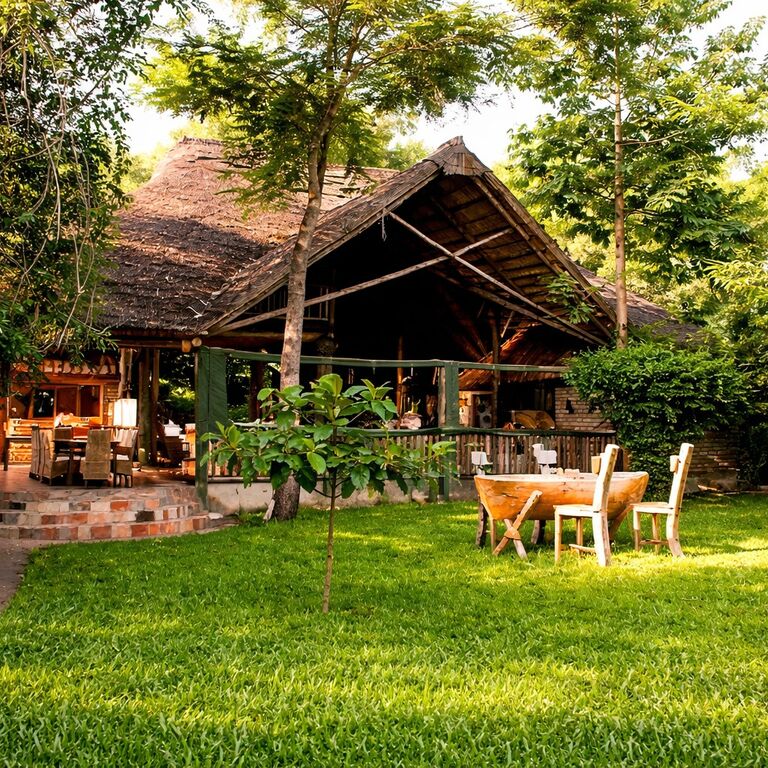 SELOUS KINGA LODGE