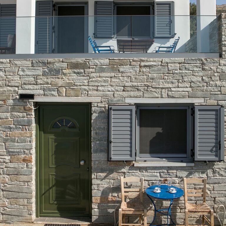 Stone Cozy Studio in Nimporio