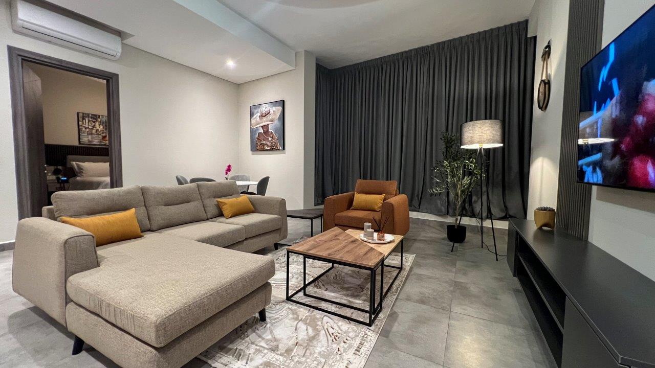 Anthonian Suites Hotel