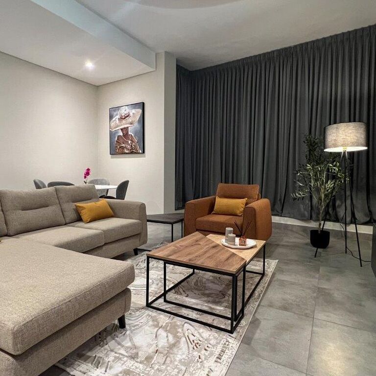 Anthonian Suites Hotel