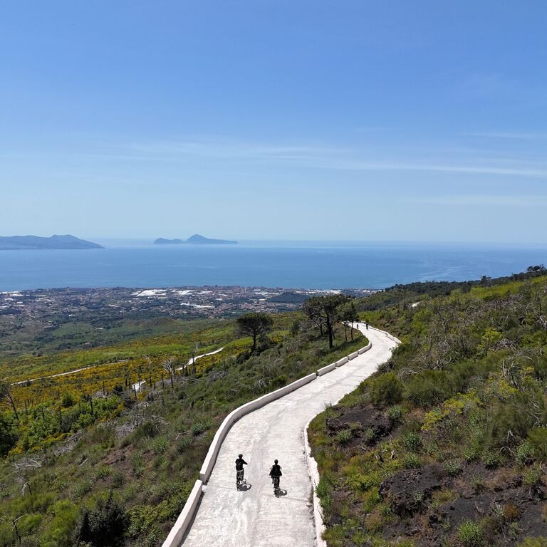 VESUVIO DRIVE SRLS