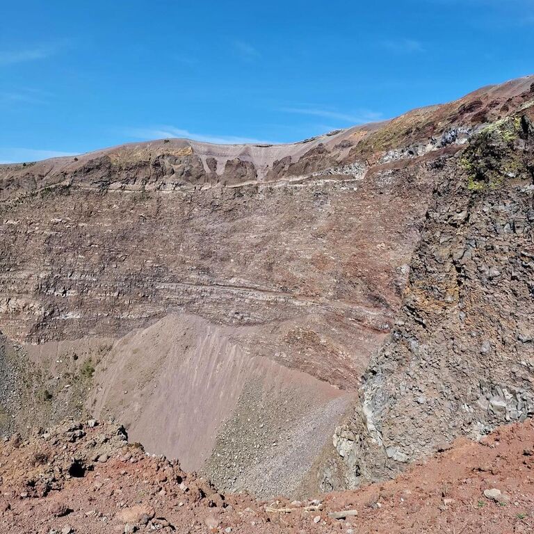 VESUVIO DRIVE SRLS
