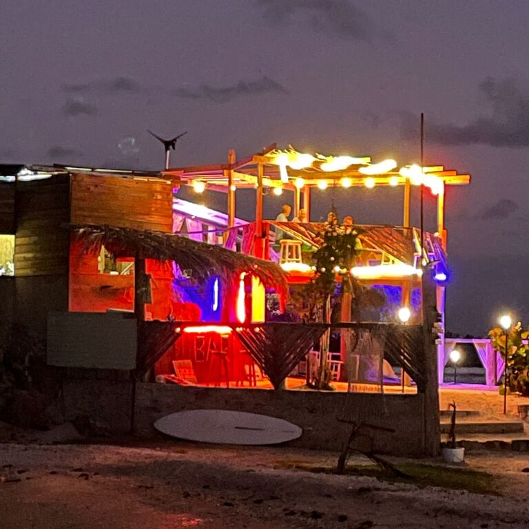 Thompson island bar and grill