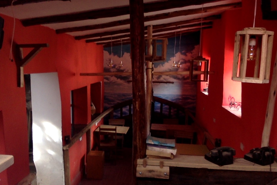 Pirates cove / pishtaco bar