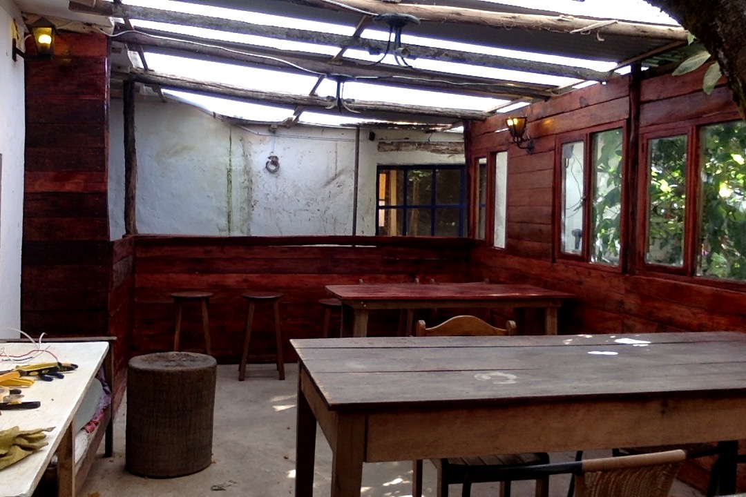 Pirates cove / pishtaco bar