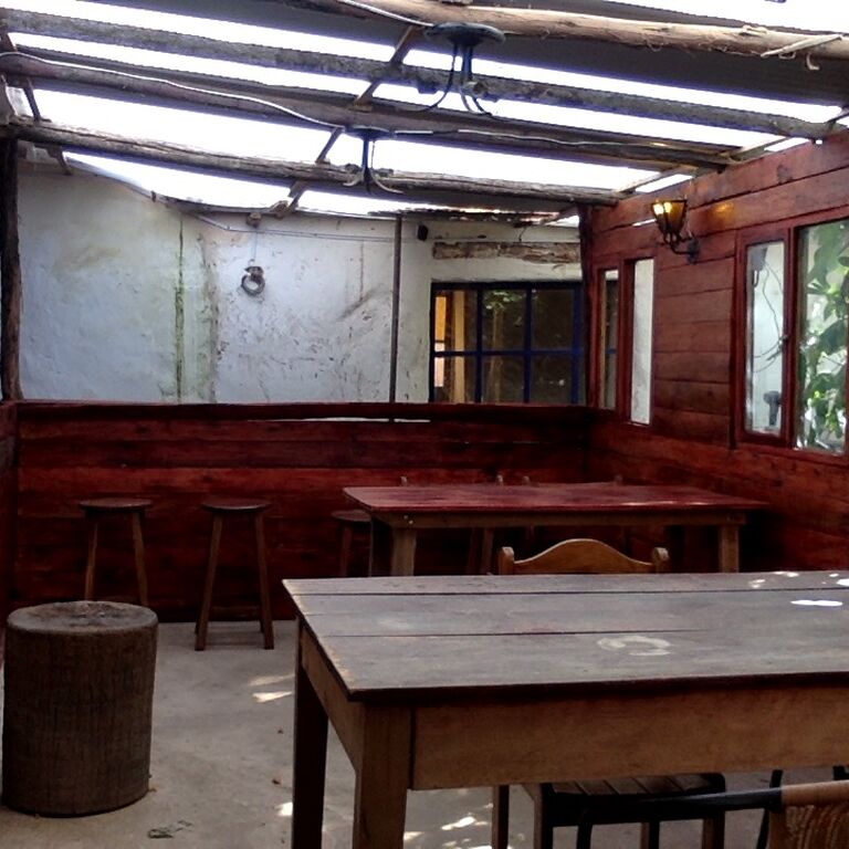 Pirates cove / pishtaco bar