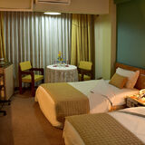 CESAR´S PLAZA HOTEL