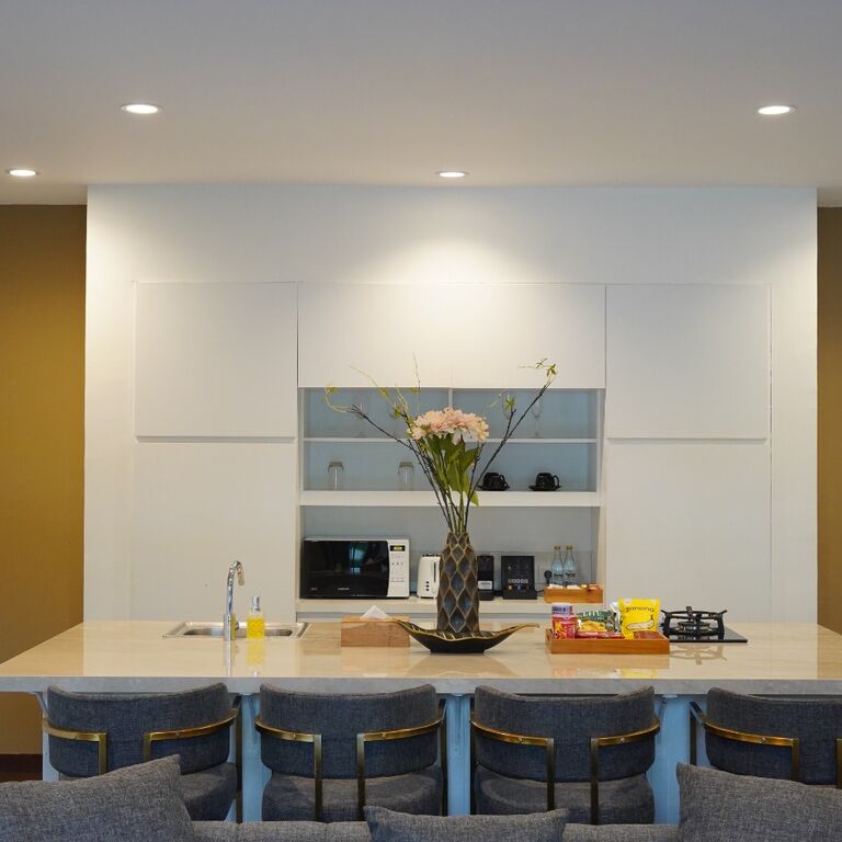 The Claremont Luxury Villas