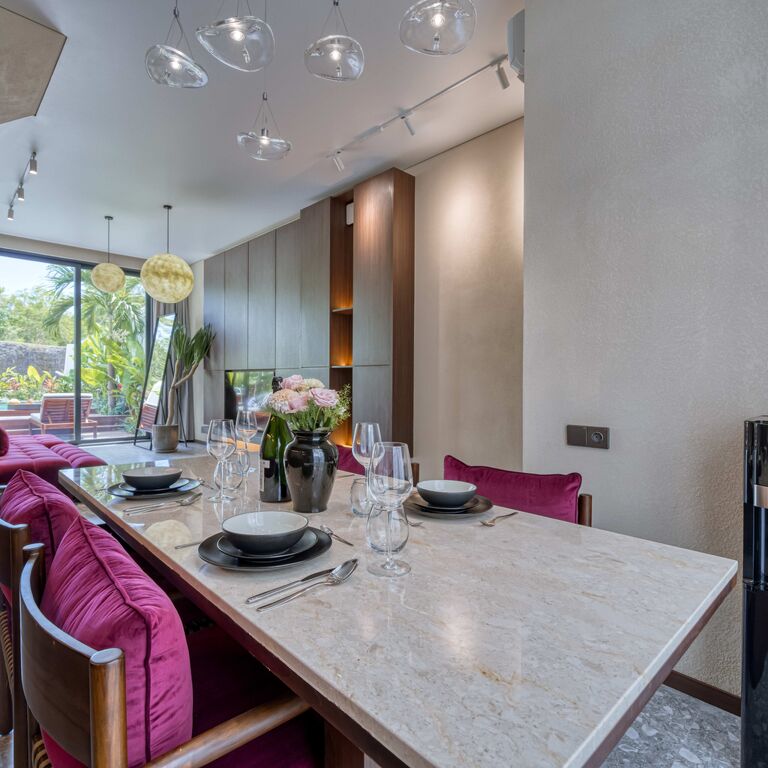 MELASTI DREAM RESIDENCE