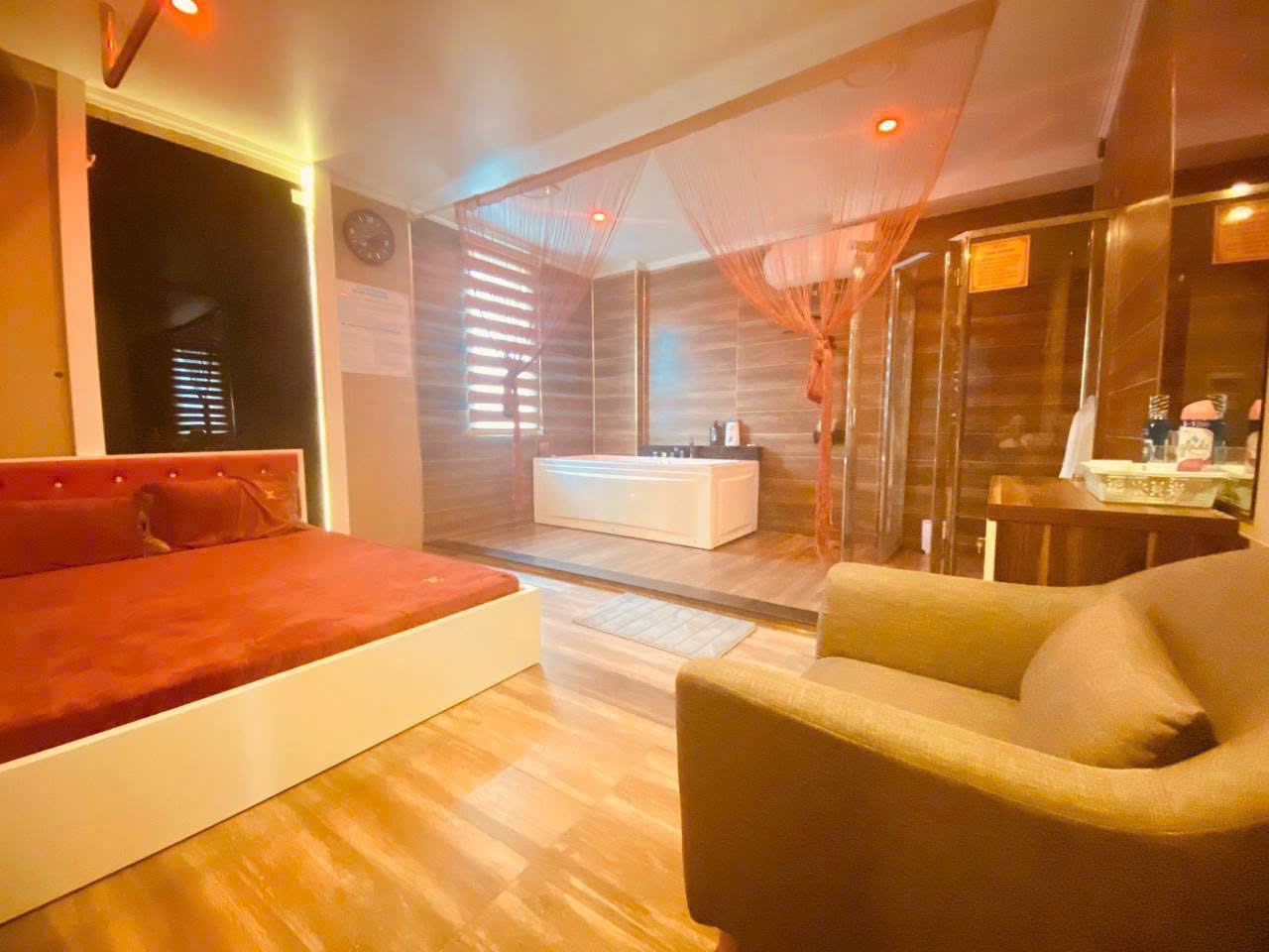 Rose Spa - Nuru Massage Hanoi