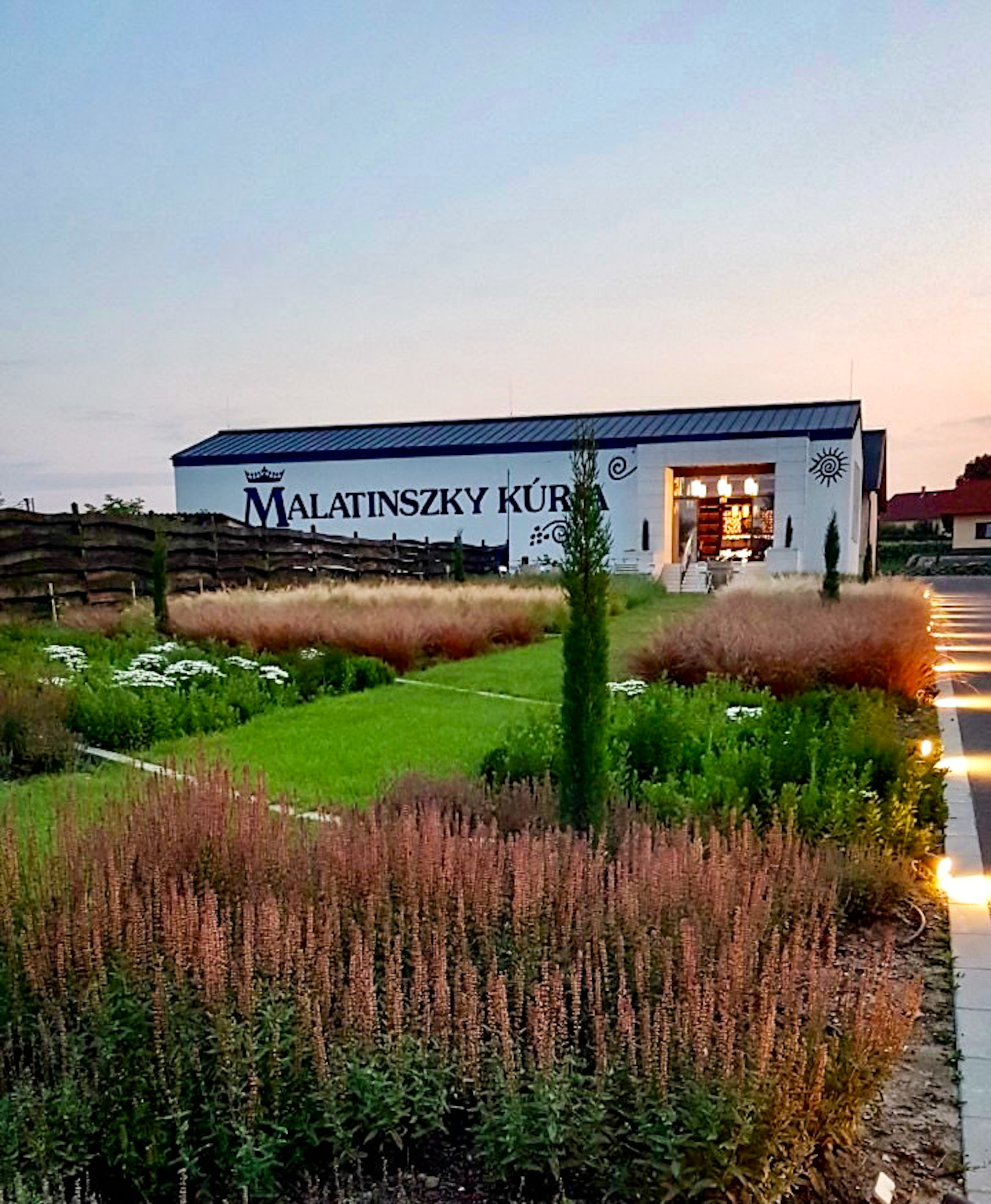 Maghari By Malatinszky