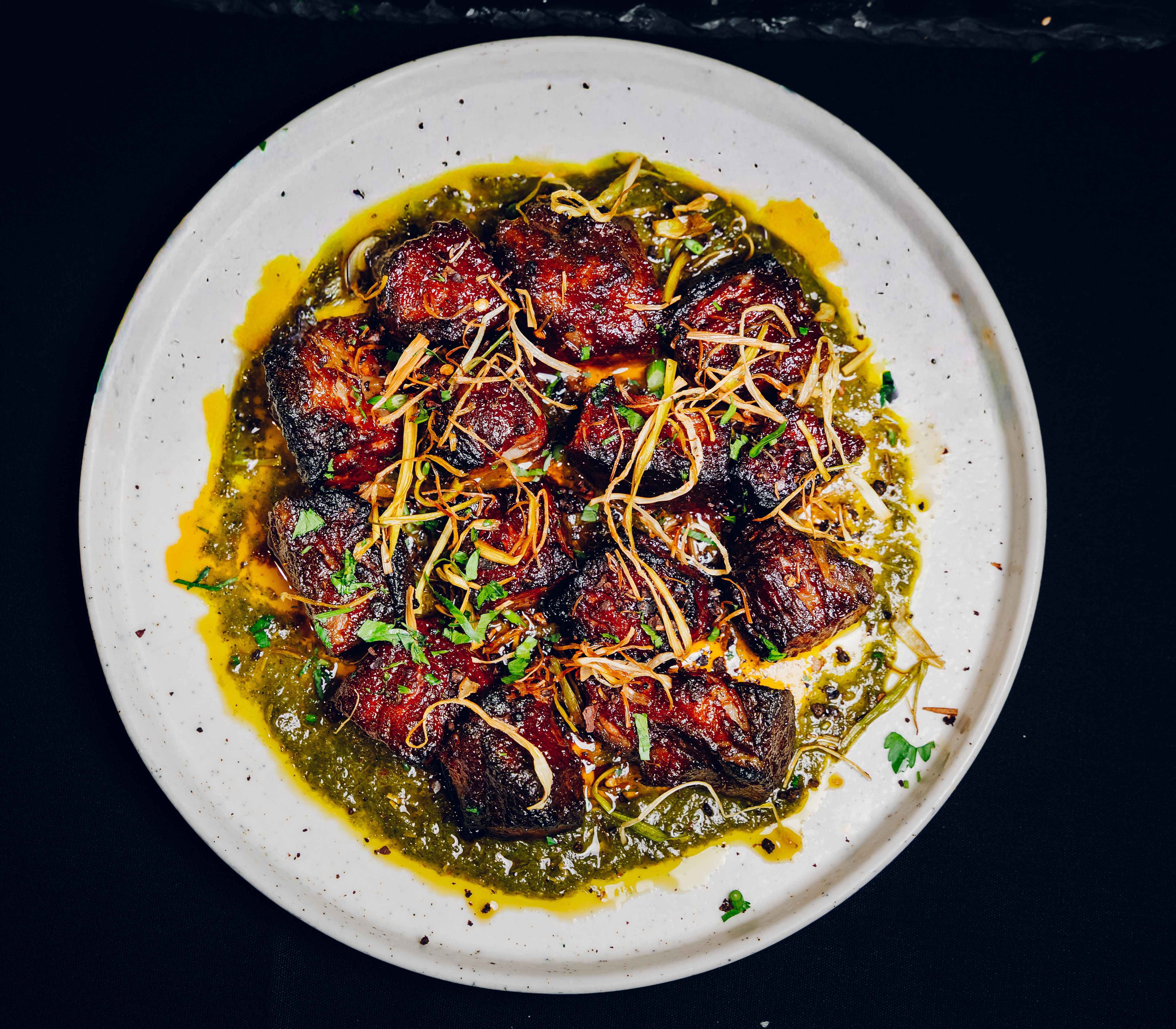 Elements Smokehouse & Bar