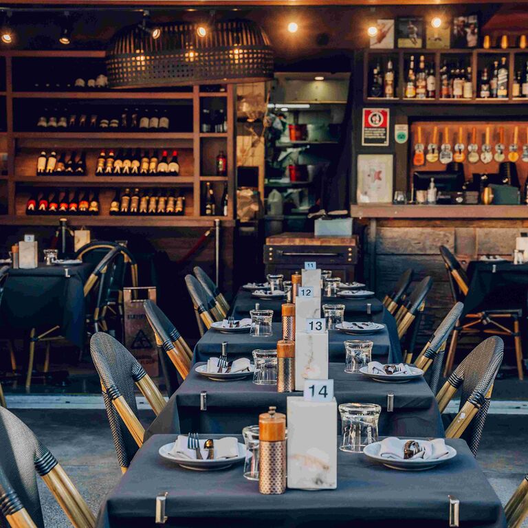 Elements Smokehouse & Bar