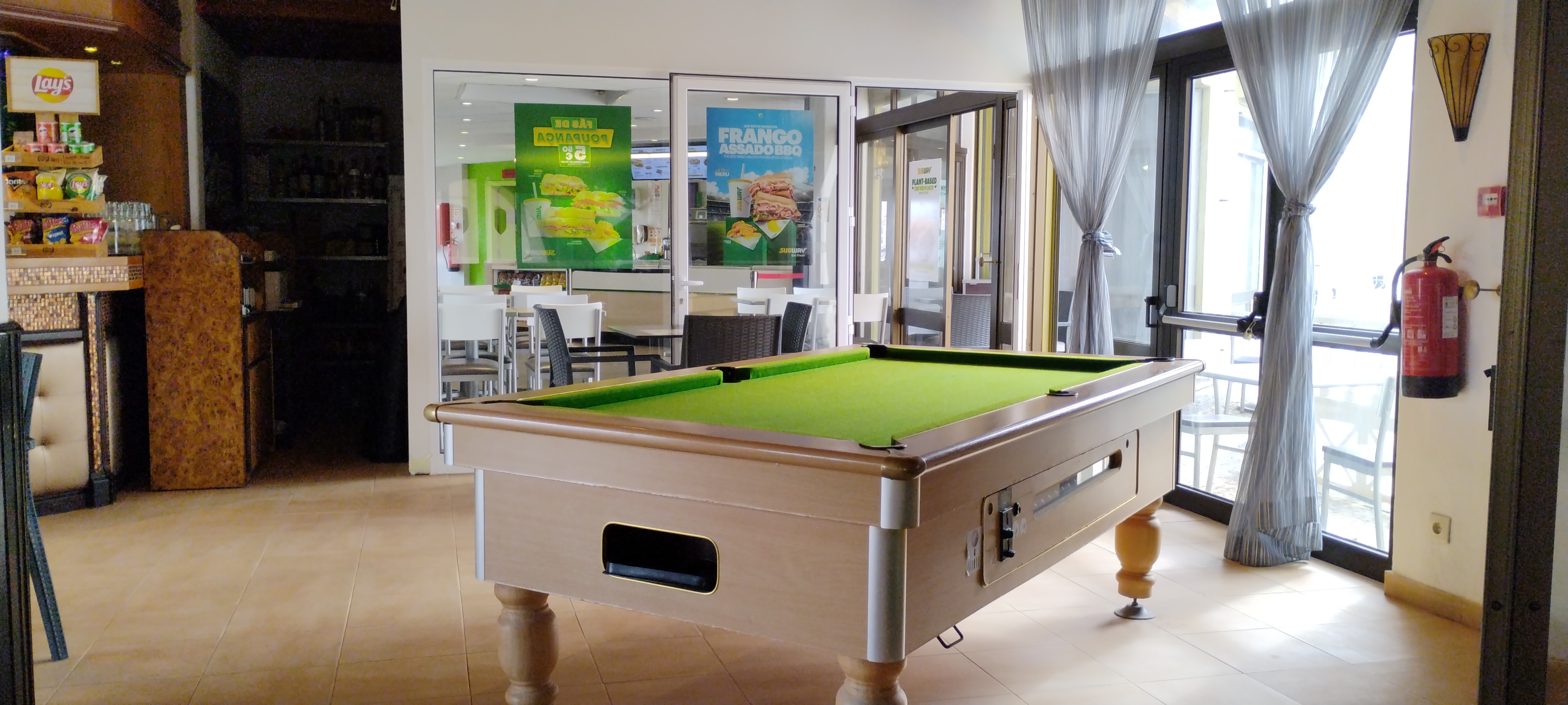 Pints & Pitchers Sports Bar