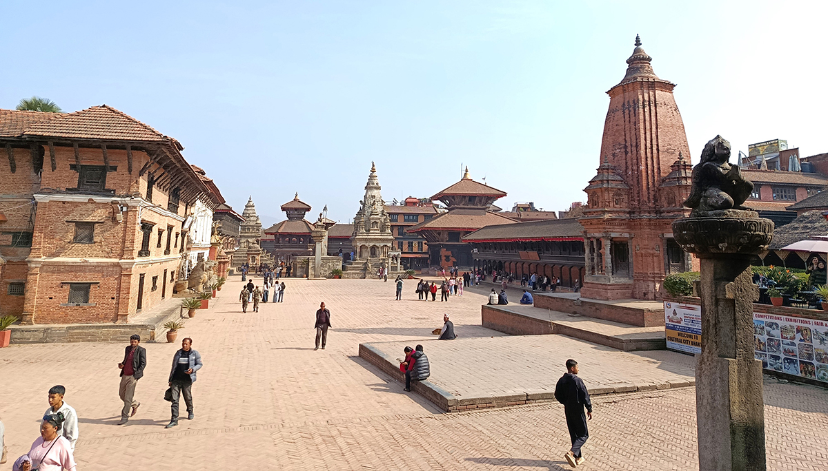 Glance Himalaya Tours Nepal