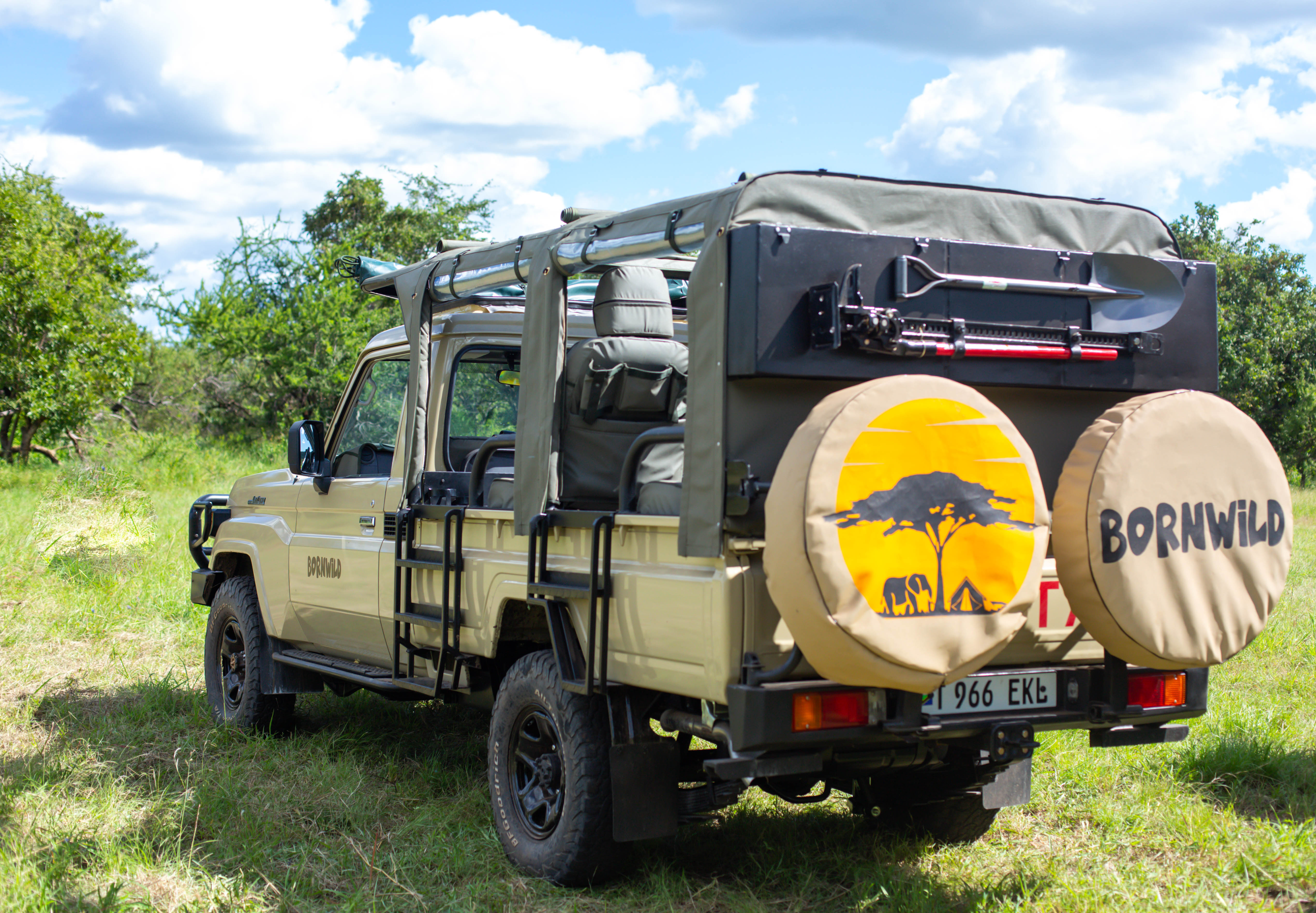 Bornwild Safaris
