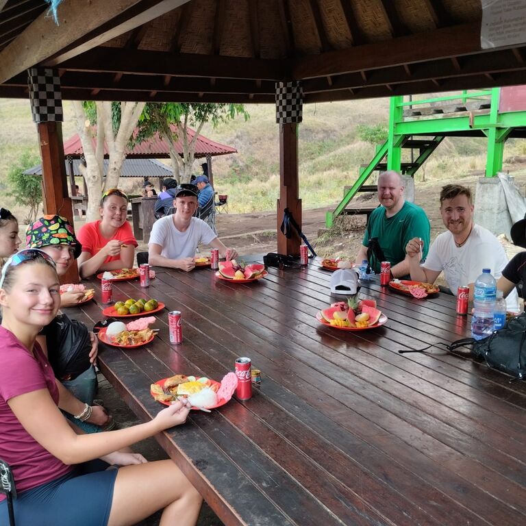 Star Rinjani trekking