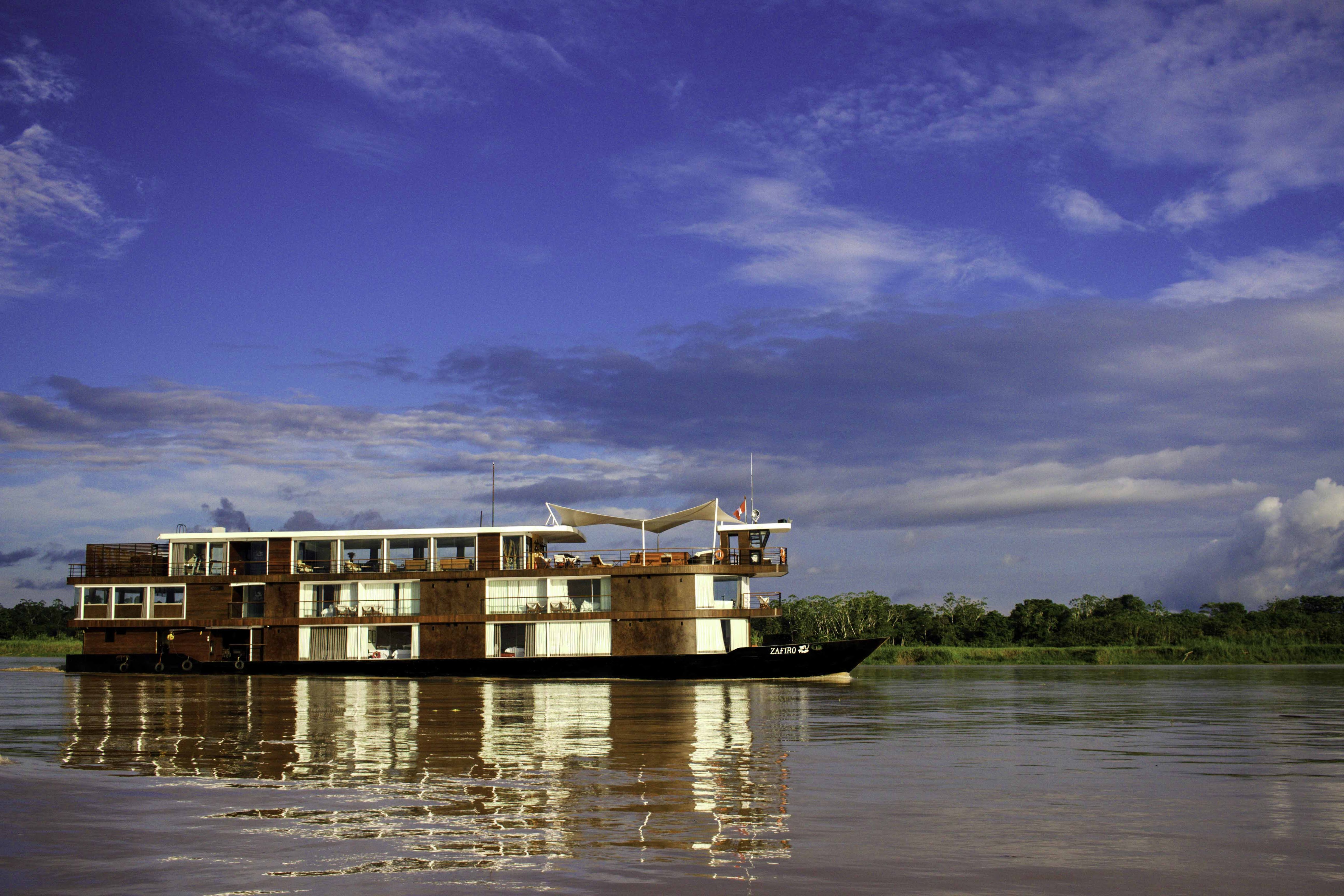 Zafiro Amazon Cruise